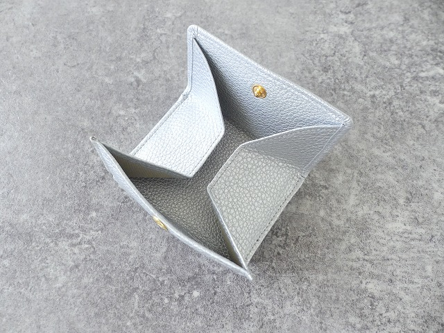 FEU DUN PHARE(フゥーダンファール) メタリックな三つ折りウォレットの商品画像15