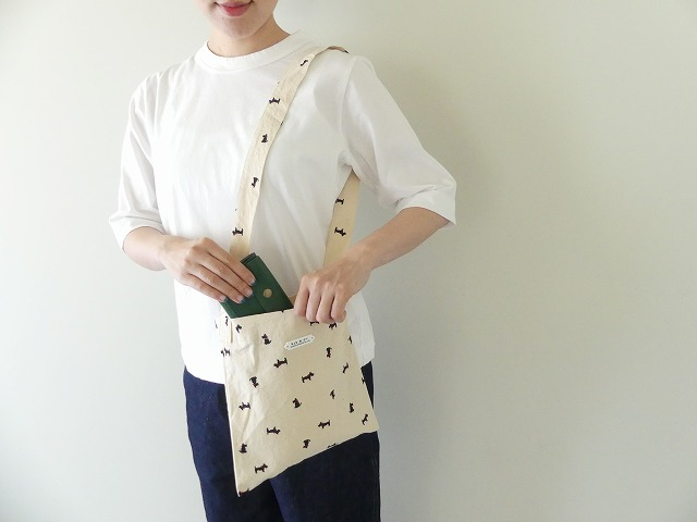 R&D.M(オールドマンズテーラー) TIGHTLY PACKED COTTON SHOULDER BAGの商品画像3