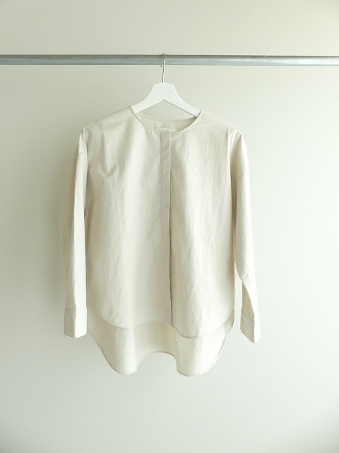 evam eva(エヴァムエヴァ) cotton no collar shirtの商品画像2