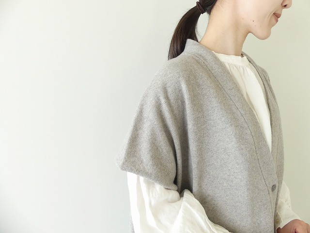 evam eva(エヴァムエヴァ) wool robe vestの商品画像4