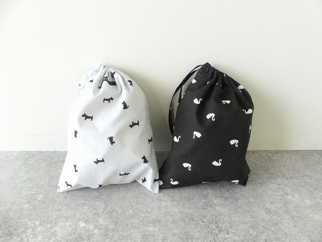 R&D.M(オールドマンズテーラー) COTTON TYPEWRITER DRAWSTRING BAG S-sizeの商品画像1