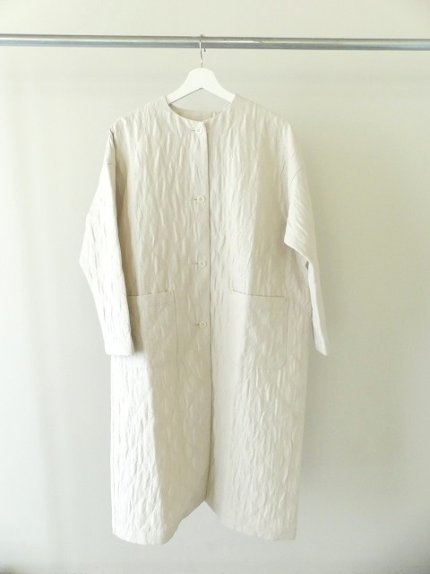 evam eva(エヴァムエヴァ) quilting long jacketの商品画像3