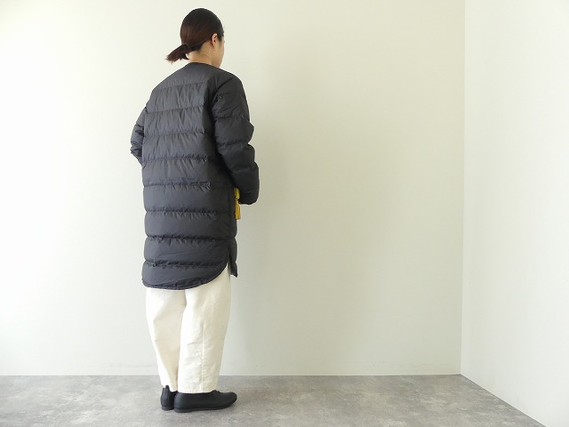 ORCIVAL(オーシバル) ノーカラーライトダウンコート ROUND NECK LONG COATの商品画像2