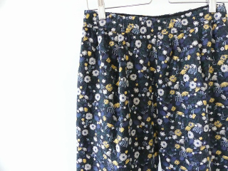 yuni(ユニ イズ ライク ア フラワー トゥー ミー) blooming embroidely easy pantsの商品画像34