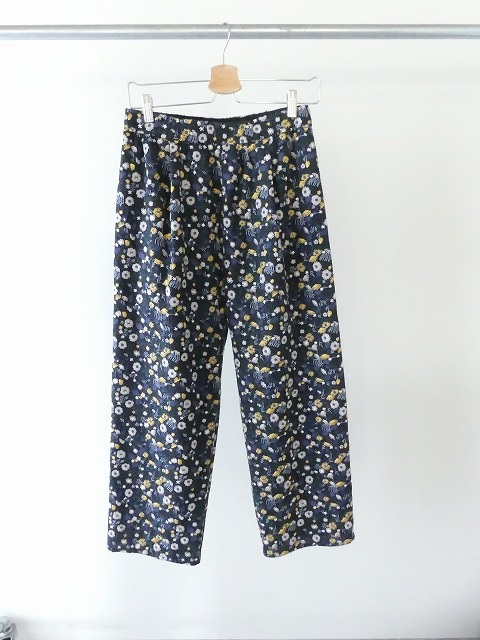 yuni(ユニ イズ ライク ア フラワー トゥー ミー) blooming embroidely easy pantsの商品画像7