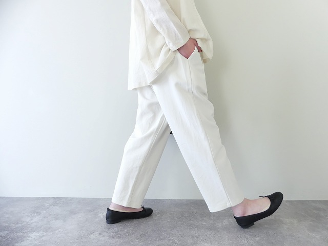 evam eva(エヴァムエヴァ) cotton cropped pantsの商品画像5