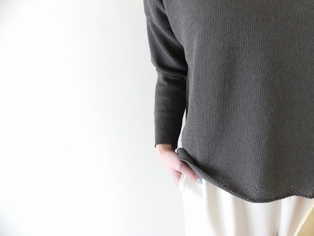 evam eva(エヴァムエヴァ) ramie cotton v neck pulloverの商品画像7