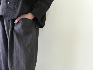 evam eva(エヴァムエヴァ) water linen cropped pantsの商品画像21