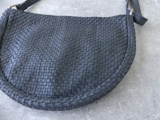 KYUCA(キューカ) HAlf Moon Shoulder bag 半月型ショルダーバッグの商品画像23