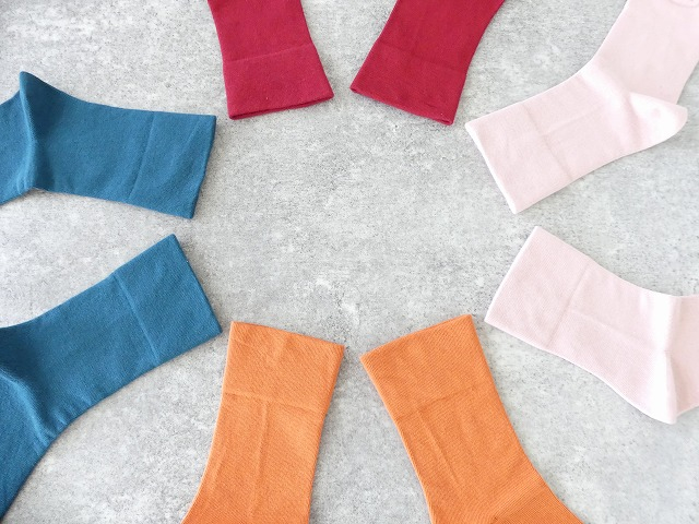 yahae(ヤハエ) Organic Cotton Rubber Free Plain Socksの商品画像3