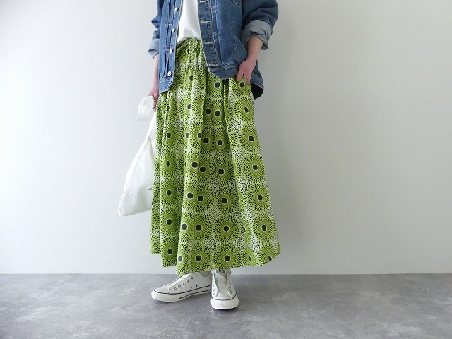 le glazik(ル・グラジック) バテックプリントタックギャザースカート　TUCK GATHERED SKIRTの商品画像4