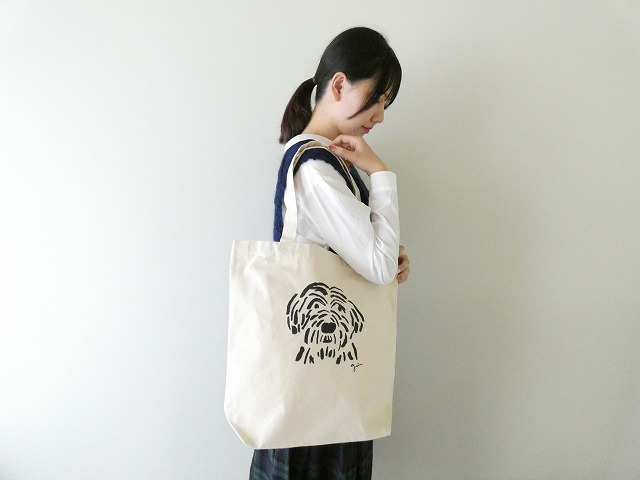 【ご予約】grin(グリン) おじさん犬のバッグ(8255A001) 【ご予約】grin(グリン) おじさん犬のバッグ(8255A001)