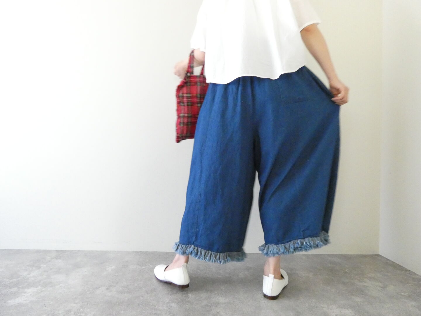 Laboratory(ラボラトリー) RECONSTRUCTION フリルデニムパンツ(LA472) Laboratory(ラボラトリー) RECONSTRUCTION フリルデニムパンツ(LA472)